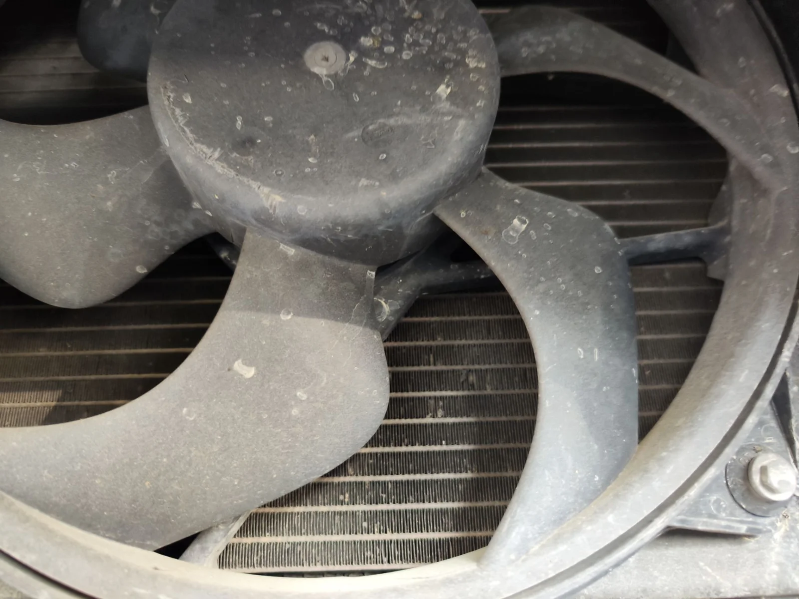Foto de ELECTROVENTILADOR PEUGEOT 307 (S1)(04.2001) 1.6 16V CAT (109 CV / 80 KW) referencia 1253A9