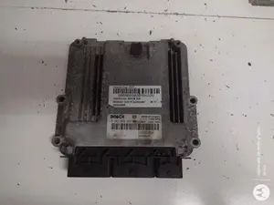 Foto de CENTRALITA MOTOR UCE RENAULT CLIO IV 1.5 dCi Diesel FAP (90 CV / 66 KW) referencia 0281030899