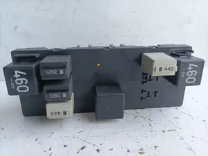 Foto de CAJA RELES / FUSIBLES SEAT LEON (1P1) referencia 3C0937049D foto 3