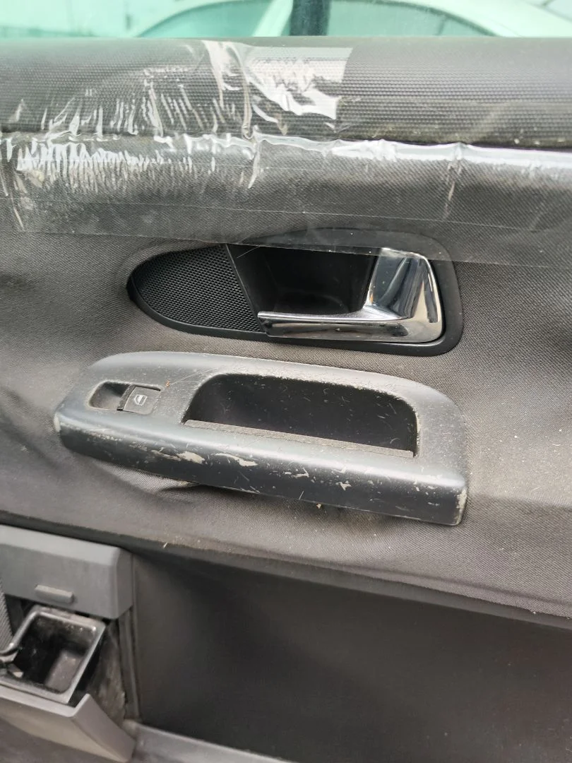 Foto de MANETA INTERIOR TRASERA DERECHA VOLKSWAGEN SHARAN (7M6/7M9) 1.9 TDI (116 CV / 85 KW) referencia 7M3837114D FKZ