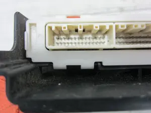 Foto de MODULO ELECTRONICO LEXUS NX (AZ10) referencia 8865078210 foto 5