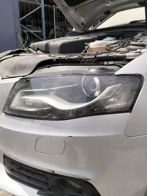 Foto de FARO IZQUIERDO AUDI A4 BERLINA (8K2) 2.0 16V TDI (143 CV / 105 KW) referencia 8K0941029C foto 2