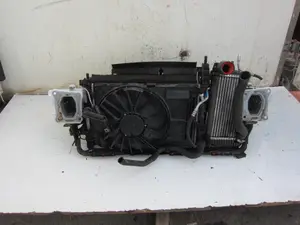 Foto de RADIADOR AGUA FORD FOCUS SPORTBREAK (CB8) 1.6 TDCi CAT (95 CV / 70 KW) referencia 3M5H8C607RE foto 2