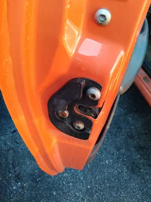 Foto de CERRADURA PUERTA DELANTERA IZQUIERDA FIAT SEICENTO (187) 0.9 CAT (39 CV / 29 KW)