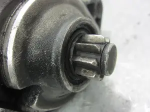 Foto de MOTOR ARRANQUE VOLKSWAGEN GOLF IV VARIANT (1J5)(05.1999) referencia 0001121006 foto 4