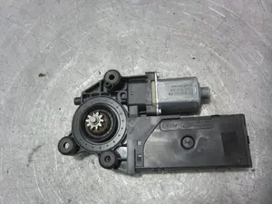 Foto de MOTOR ELEVALUNAS DELANTERO IZQUIERDO RENAULT FLUENCE 1.5 dCi Diesel FAP (110 CV / 81 KW) referencia 807312028R foto 5
