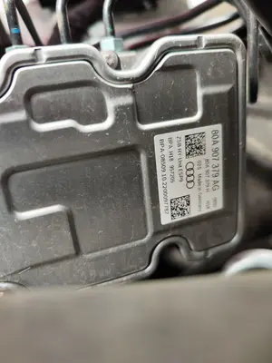 Foto de ABS AUDI Q5 FYG Híbrido 220 kW (2.0 Ltr. - 195 kW TFSI) (299 CV / 220 KW) referencia 80A614517A
