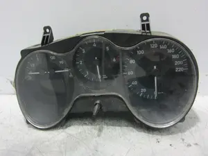Foto de CUADRO INSTRUMENTOS SEAT LEON (1P1) 1.9 TDI (105 CV / 77 KW) referencia 110080279018