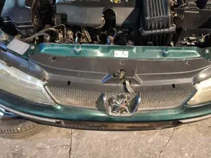 Foto de REJILLA DELANTERA PEUGEOT 406 BERLINA (S1/S2) 2.0 HDi CAT (90 CV / 66 KW) referencia 7414E8
