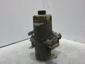 Foto de BOMBA DIRECCION FORD FOCUS C-MAX (CAP)(2003) 1.6 TDCi CAT (109 CV / 80 KW) referencia 1040085011094D foto 5