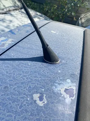 Foto de BASE DE ANTENA VOLKSWAGEN POLO III (6N1) 1.4  (60 CV / 44 KW)