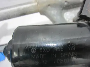 Foto de MOTOR LIMPIA DELANTERO VOLKSWAGEN POLO III (6N1) referencia 6X0955119 foto 3