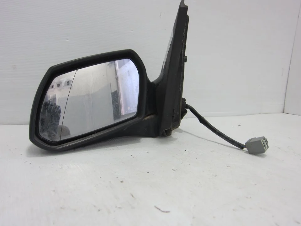 Foto de RETROVISOR IZQUIERDO FORD MONDEO BERLINA (GE) 2.5 V6 24V CAT (170 CV / 125 KW) referencia 014119