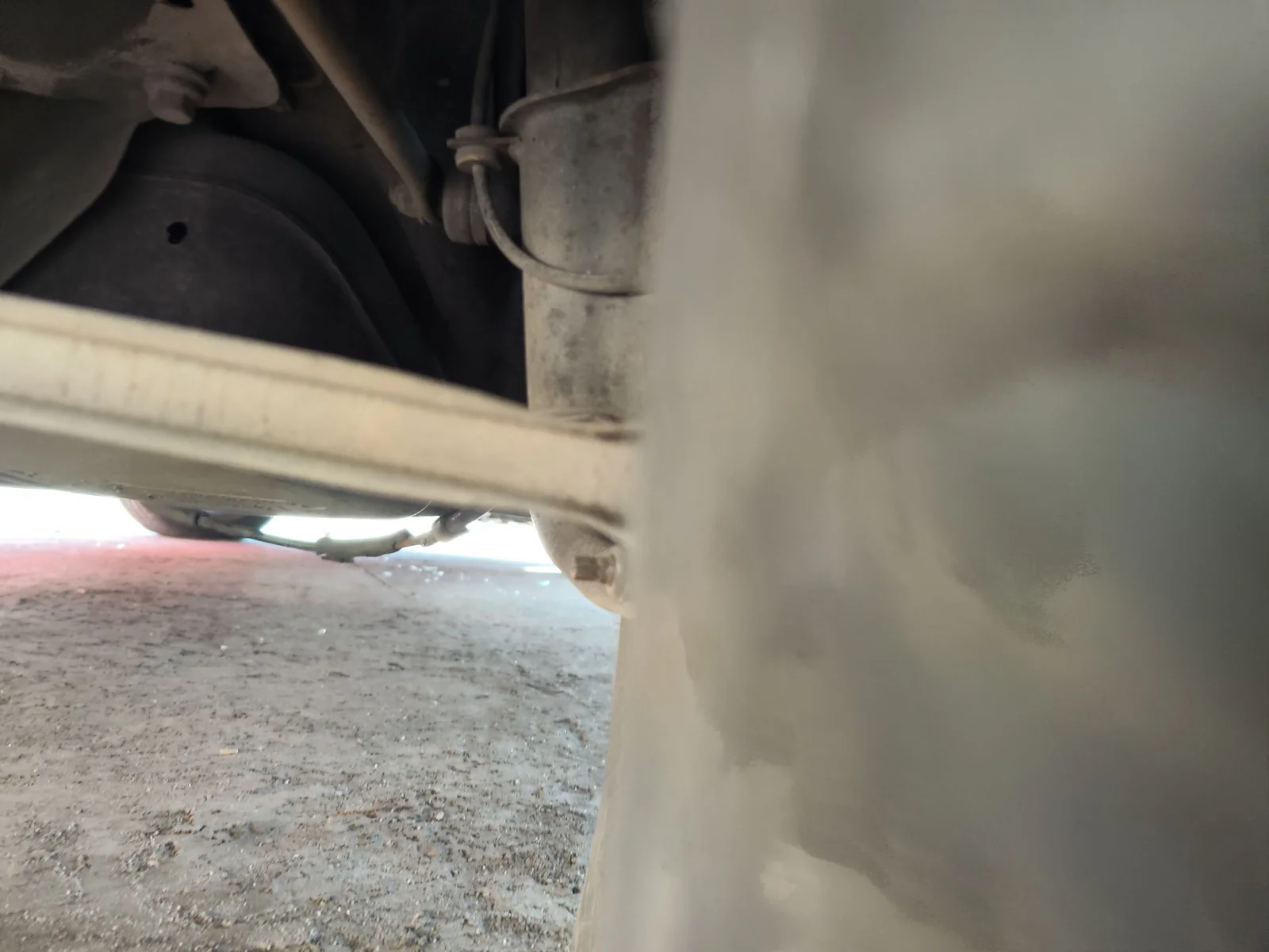 Foto de BRAZO SUSPENSION TRASERO DERECHO ALFA ROMEO 147 (190) 1.9 JTD CAT (110 CV / 81 KW)