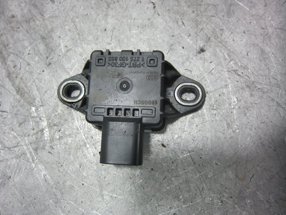 Foto de SENSOR ANGULO DE GIRO TOYOTA AVENSIS CROSS SPORT (T27) 1.8 16V CAT (147 CV / 108 KW) referencia 1275100853