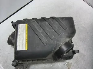 Foto de CAJA FILTRO AIRE KIA SPORTAGE (KM) 2.0 CAT (141 CV / 104 KW) referencia 281001F000 foto 4