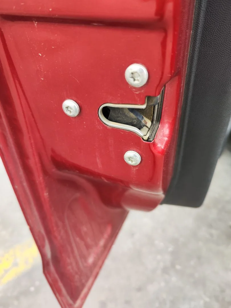 Foto de CERRADURA PUERTA DELANTERA IZQUIERDA OPEL CORSA C 1.2 16V CAT (Z 12 XEP / LB4) (80 CV / 59 KW)