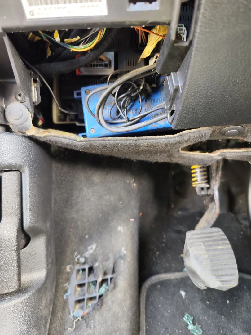 Foto de CAJA RELES / FUSIBLES PEUGEOT 207 1.6 16V HDi (90 CV / 66 KW)