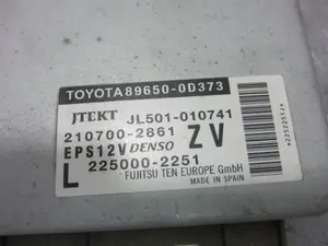 Foto de MODULO ELECTRONICO TOYOTA YARIS (XP13) Híbrido 74 kW (1.5 Ltr. - 55 kW 16V) (101 CV / 74 KW) referencia 896500D373 foto 4