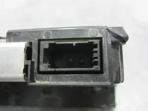 Foto de PANTALLA MULTIFUNCION VOLVO C30 1.6 Diesel CAT (109 CV / 80 KW) referencia 30797719 foto 5