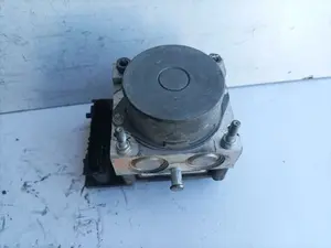 Foto de ABS RENAULT CLIO III 1.5 dCi Diesel (68 CV / 50 KW) referencia 0265800559