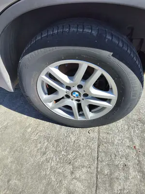 Foto de LLANTA BMW SERIE X5 (E53) 3.0 Turbodiesel CAT (218 CV / 160 KW)