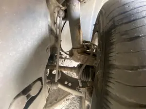 Foto de BRAZO SUSPENSION DELANTERO IZQUIERDO VOLKSWAGEN TOURAN (1T3) 1.6 TDI DPF (105 CV / 77 KW)