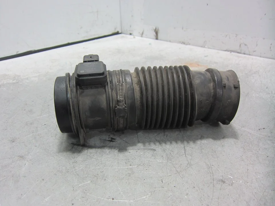 Foto de CAUDALIMETRO PEUGEOT 407 2.0 16V HDi FAP CAT (RHR / DW10BTED4) (136 CV / 100 KW) referencia 9645948980