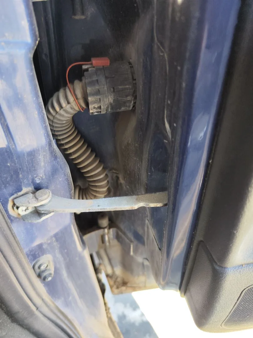 Foto de RETENEDOR PUERTA OPEL ZAFIRA A 1.6 16V (101 CV / 74 KW) referencia 24434088