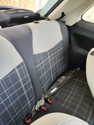 Foto de ASIENTO TRASERO MEDIO FIAT 500 (150) BERLINA 1.2 CAT (69 CV / 51 KW) foto 3