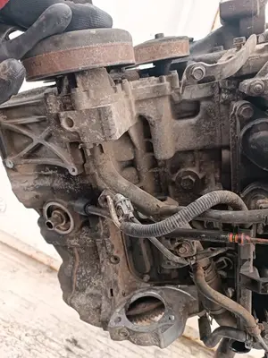 Foto de MOTOR COMPLETO HONDA JAZZ (GD1/5) referencia L13A1 foto 3