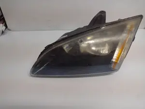 Foto de FARO IZQUIERDO FORD FOCUS BERLINA (CAP) 2.0 TDCi CAT (136 CV / 100 KW)
