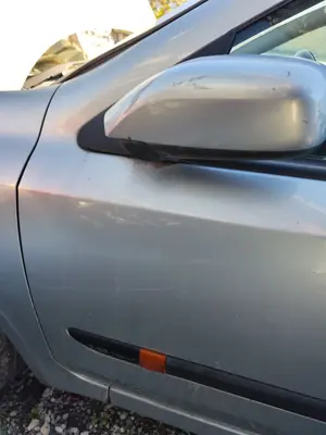 Foto de RETROVISOR IZQUIERDO RENAULT LAGUNA II (BG0) 1.8 CAT (120 CV / 88 KW) foto 2