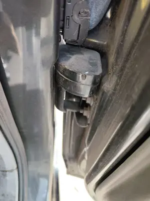 Foto de RETENEDOR PUERTA RENAULT SCENIC II (JM) 1.5 dCi Diesel (106 CV / 78 KW)