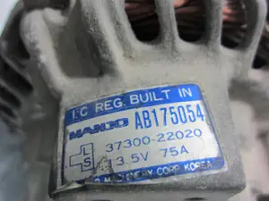 Foto de ALTERNADOR HYUNDAI ACCENT (X3) 1.3 CAT (84 CV / 62 KW) referencia 3730022020 foto 8