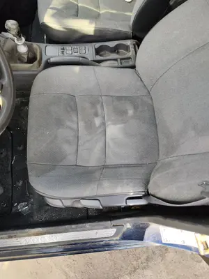 Foto de ASIENTO DELANTERO IZQUIERDO VOLVO S40 BERLINA 1.6 CAT (109 CV / 80 KW)