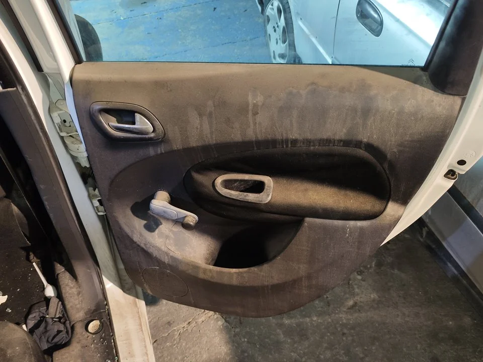 Foto de ELEVALUNAS TRASERO DERECHO CITROEN C3 PICASSO 1.6 HDi FAP (92 CV / 68 KW) referencia 9224F5