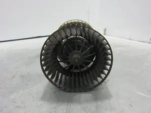 Foto de MOTOR CALEFACCION BMW SERIE 3 BERLINA (E46) 2.0 16V Diesel CAT (136 CV / 100 KW) referencia 50827 foto 3