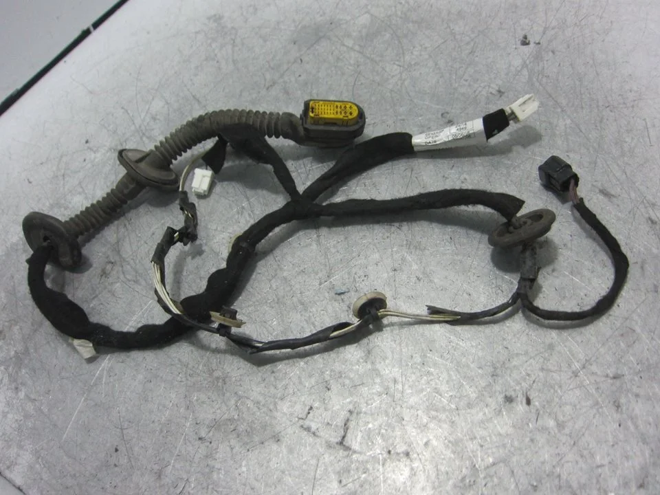 Foto de NO IDENTIFICADO RENAULT CAPTUR I 1.5 dCi Diesel FAP Energy (90 CV / 66 KW) referencia 241267070R