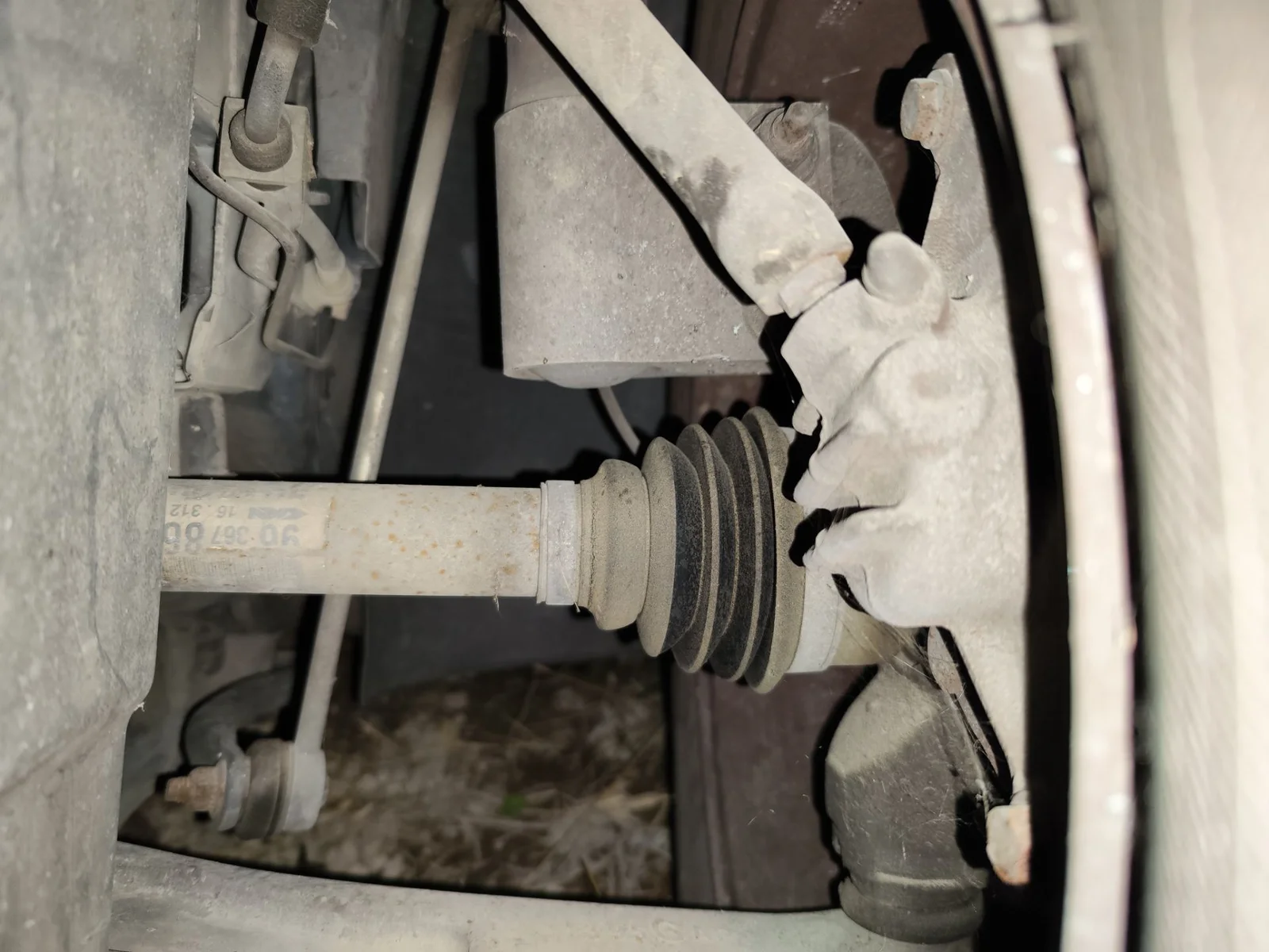 Foto de TRANSMISION DELANTERA IZQUIERDA PEUGEOT 307 (S1)(04.2001) 1.6 16V CAT (109 CV / 80 KW)