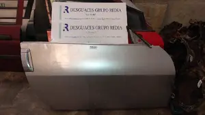 Foto de PUERTA DELANTERA DERECHA NISSAN 350 Z (Z33)
