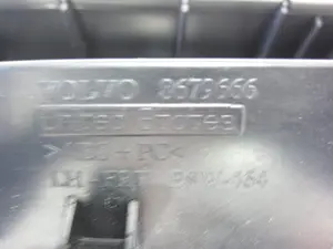 Foto de MANDO ELEVALUNAS DELANTERO IZQUIERDO VOLVO S40 BERLINA 2.5 20V Turbo CAT (220 CV / 162 KW) referencia 8679666 foto 7