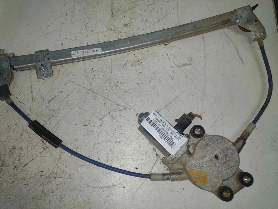Foto de ELEVALUNAS DELANTERO DERECHO FIAT I PUNTO (176) BERLINA 1.2 CAT (73 CV / 54 KW) referencia 46459547
