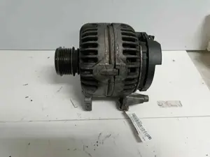 Foto de ALTERNADOR VOLKSWAGEN T5 TRANSPORTER BUS (7H) 1.9 TDI CAT (AXB) (105 CV / 77 KW) referencia 06F903023J
