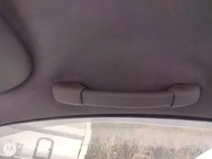Foto de ASIDERO TECHO DELANTERO DERECHO PEUGEOT 206 1.4 HDi (68 CV / 50 KW) referencia 9128N7
