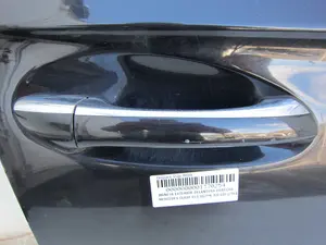 Foto de MANETA EXTERIOR DELANTERA DERECHA MERCEDES-BENZ CLS (BM 219) 3.0 CDI CAT (224 CV / 165 KW)