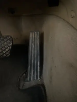 Foto de PEDAL ACELERADOR BMW SERIE X3 (E83) 2.0 Turbodiesel CAT (177 CV / 130 KW)