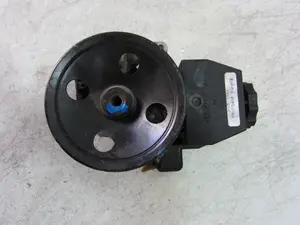 Foto de BOMBA DIRECCION MERCEDES-BENZ CLK (BM 208) COUPE 2.0 Compresor CAT (163 CV / 120 KW) referencia A0024663001 foto 4