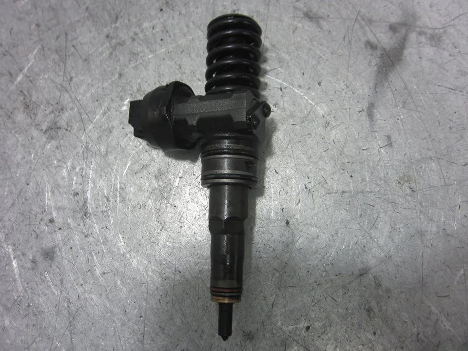 Foto de INYECTOR SEAT IBIZA (6L1) referencia 03813073AJ