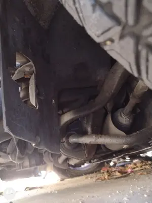Foto de EJE DELANTERO / CUNA MOTOR BMW SERIE 5 BERLINA (E60) 3.0 Turbodiesel CAT (218 CV / 160 KW)